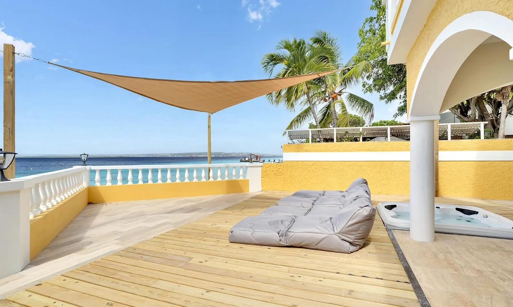 Oceanfront Villa Casa Mar Azul Kralendijk na wyspie Bonaire